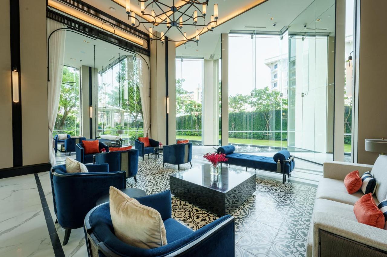 Somerset Pattaya Eksteriør billede The lobby of the hotel