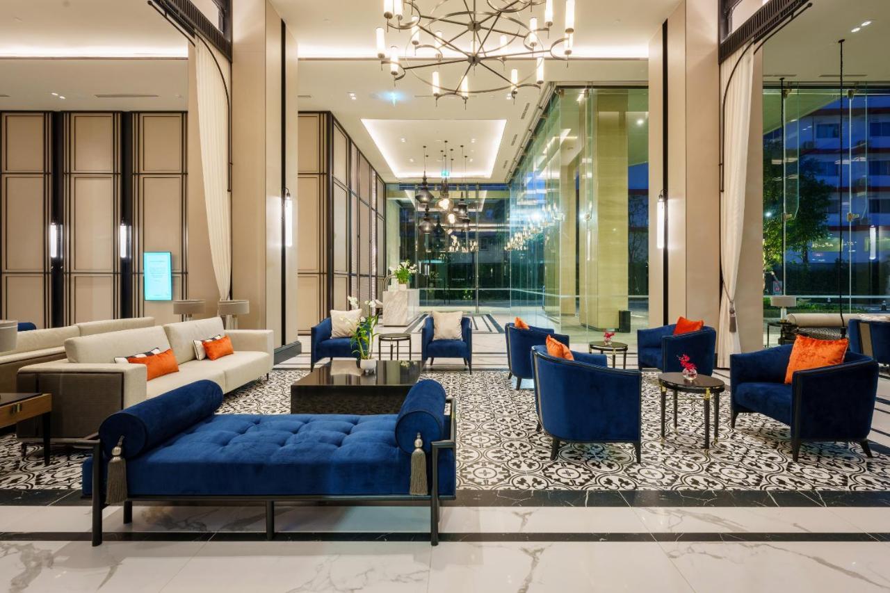 Somerset Pattaya Eksteriør billede The lobby of the hotel