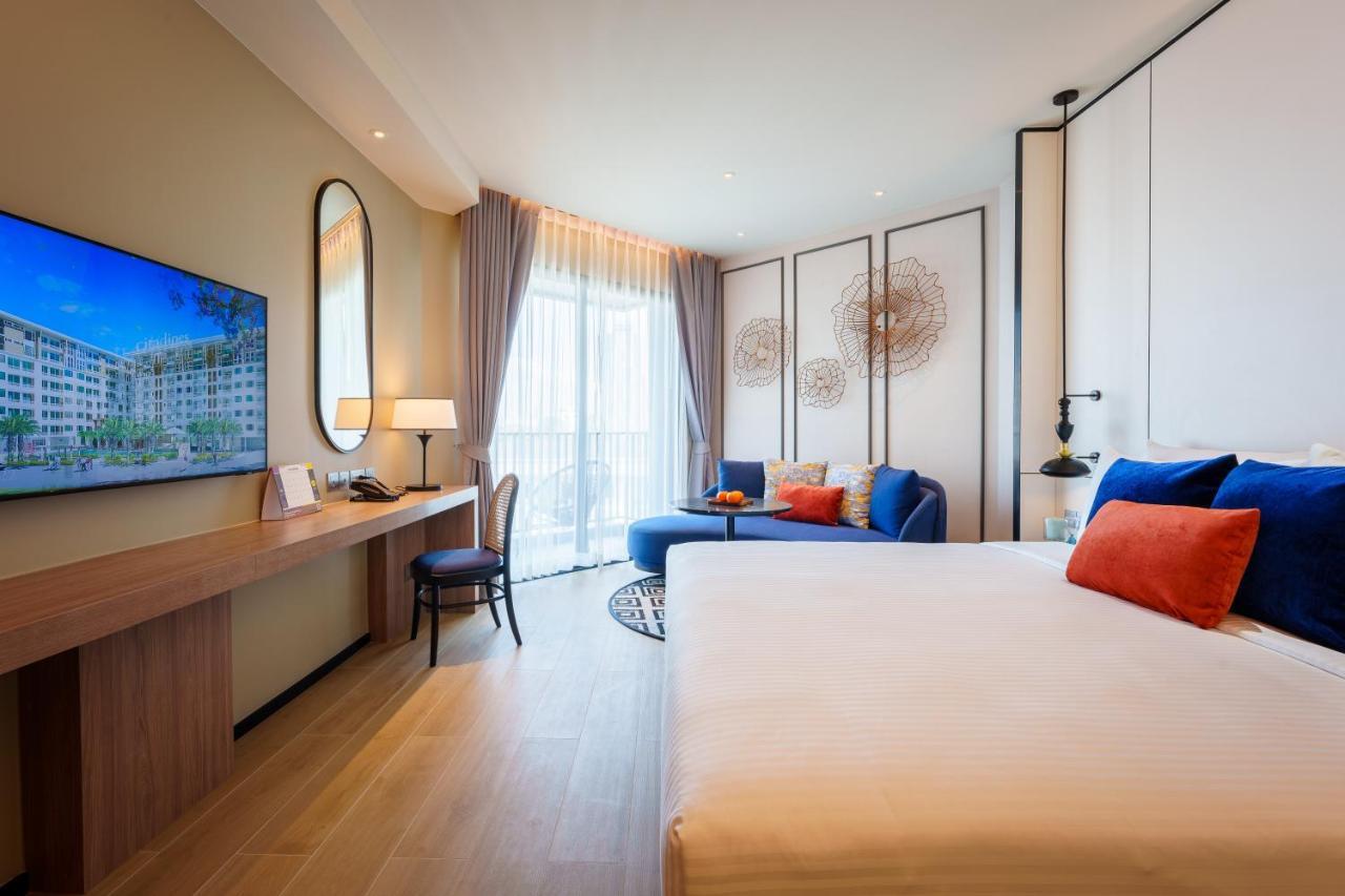 Somerset Pattaya Eksteriør billede Deluxe Room
