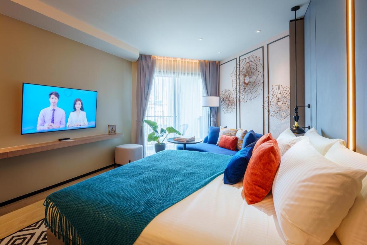 Somerset Pattaya Eksteriør billede Deluxe Room