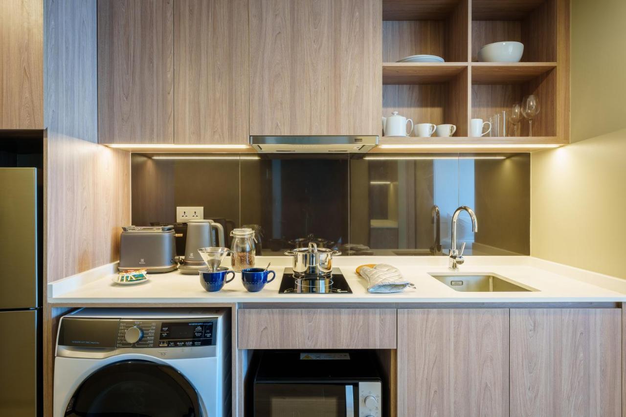 Somerset Pattaya Eksteriør billede A kitchen in a serviced apartment